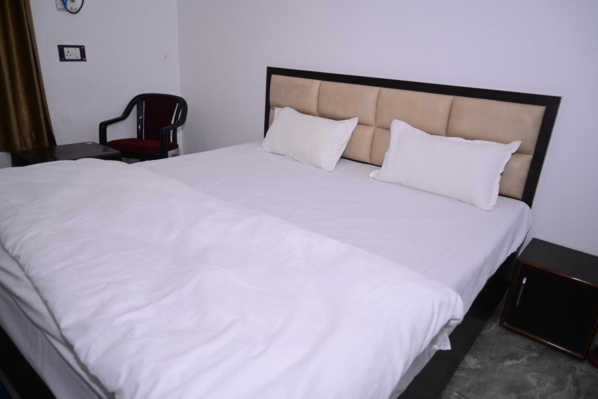 Shri Narayanam Guest House And Home Stay Ayodhya Exterior foto